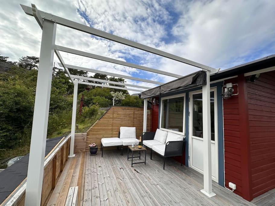 Backstugan - Litet Hus Med Storslaget Laege * Gothenburg