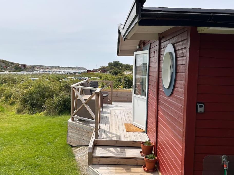 Backstugan - Litet Hus Med Storslaget Laege * Gothenburg